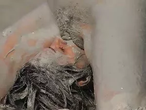 ქერა მზე ზაფხულში, დ ...
