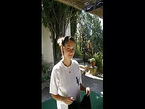 სარეკლამო დედა, აღგზ ...